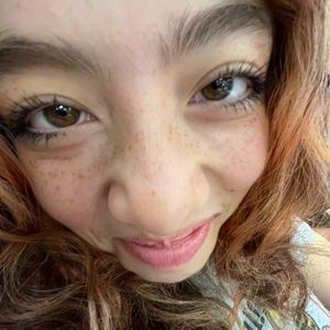 Meet your Posher, Leila